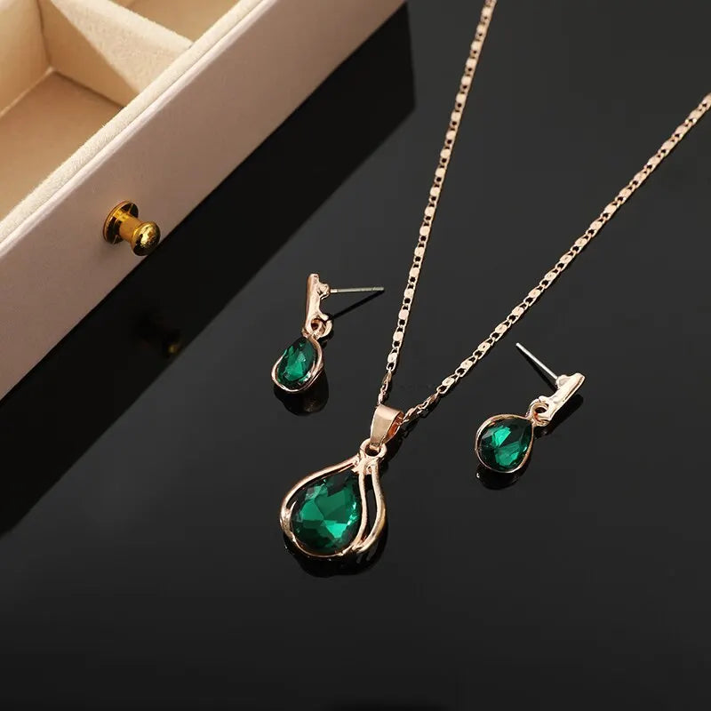 3 Stück rosé goldfarbene Halskette Ohrringe grüne Kristallglas legierung Anhänger einfache Mode Stil Schmuck Set