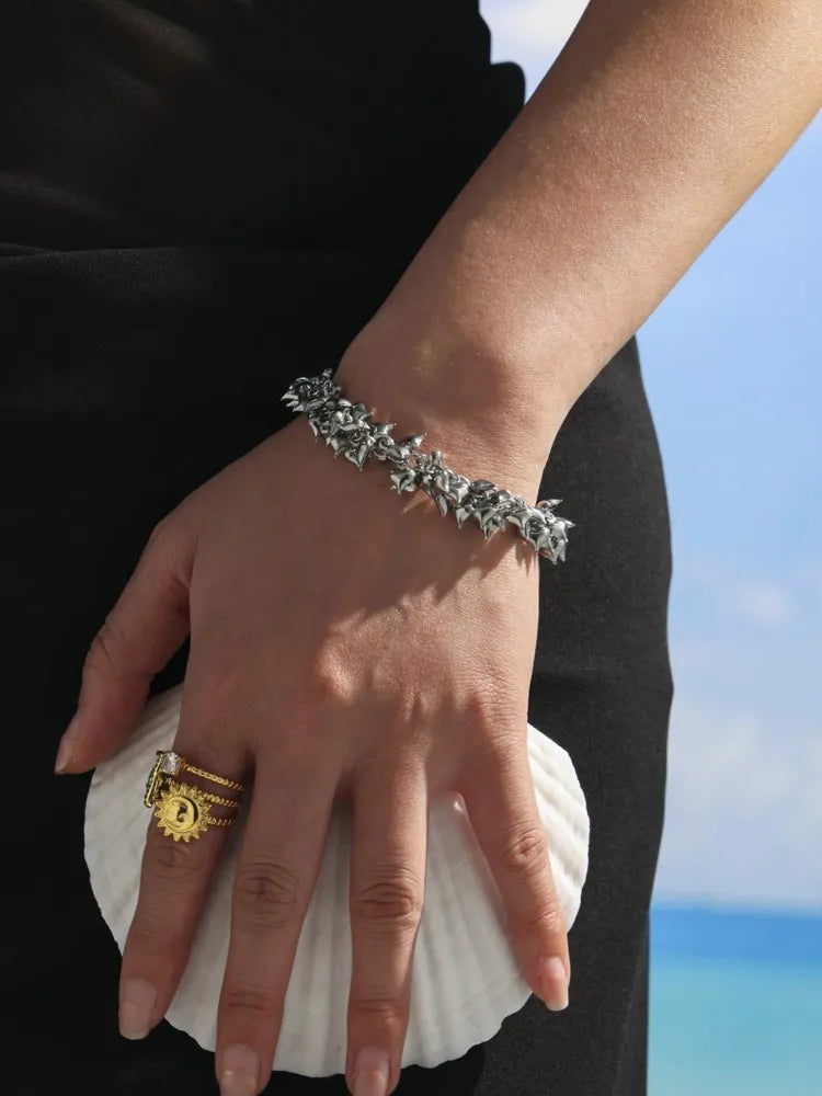 Edelstahlarmband mit vielen zweifarbigen Herzanhängern für Damen, 18 Karat vergoldet, wasserfest, nicht anlaufend, Damenarmbänder