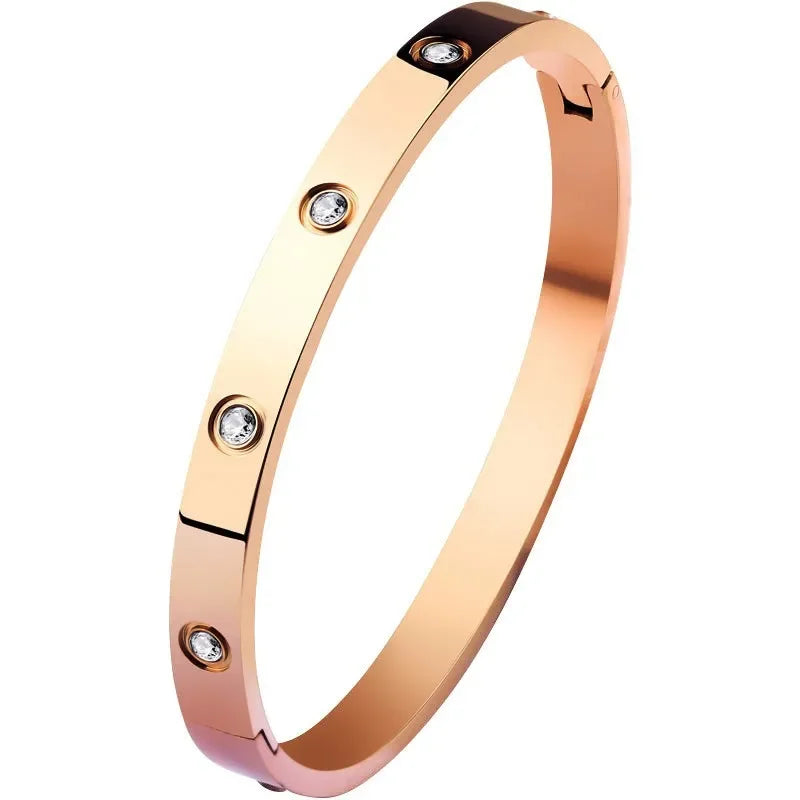 Neue Design Gold Farbe Zirkon und Kreuz Mutter Nagel Armband & Armreif für Frau Edelstahl Schraube Marke Schmuck Dropshipping
