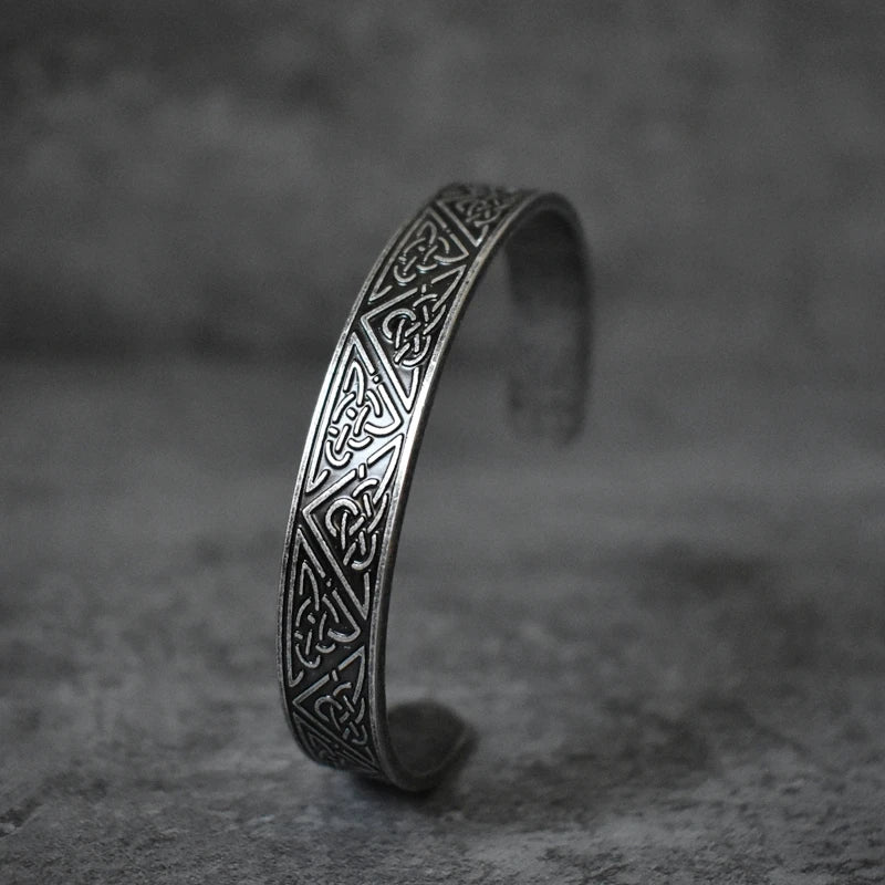 Punk Retro Nordic Viking Rune Armband für Männer Frauen Edelstahl Armband Mode Amulett Schmuck Geschenk Großhandel