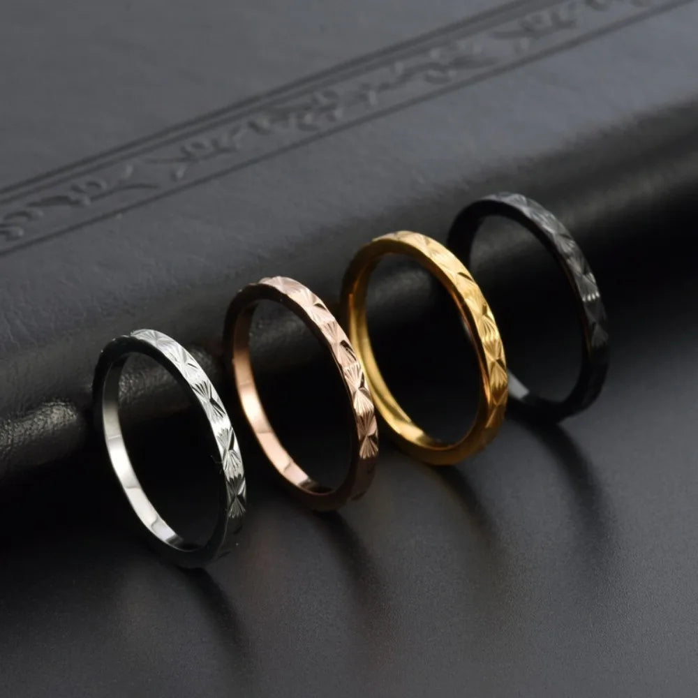 Kolmnsta 2mm Titan Stahl Stapelbare Hochzeit Ringe Für Frauen Minimalistischen Stern Kreuz Gravierte Finger Ring Paar Schmuck Anillos