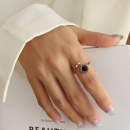 Vintage römische Ziffer Zirkon Schwanz Ring schwarz Muschel Edelstahl klassisches Design Ringe ästhetisch verstellbar Ring Schmuck Geschenk