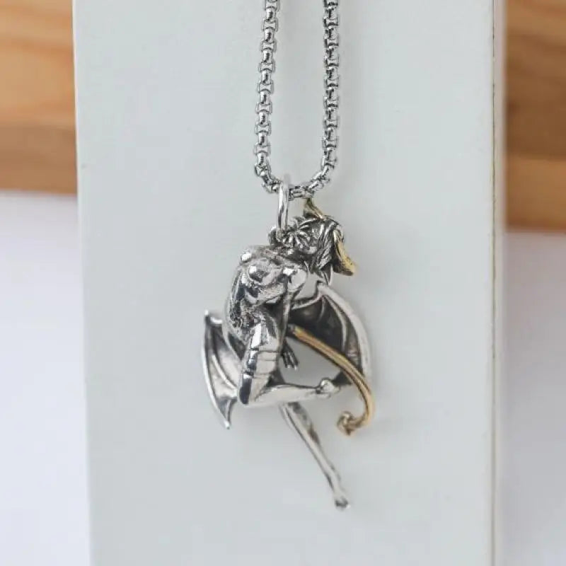Versilberte Anime Mecha Schönes Mädchen Mädchen Anhänger Halskette Männer und Frauen Hip-Hop Rock Punk Trendy Schmuck Geschenk