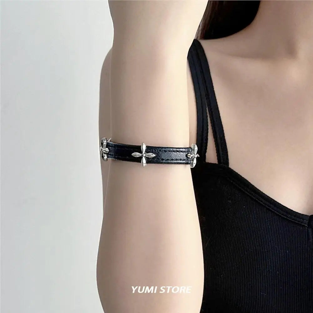 Neue Vintage Kreuz Armband Für Frauen Mode Punk PU Leder Einstellbare Armband Hot Girl Kpop Schmuck Coole Y2K Zubehör