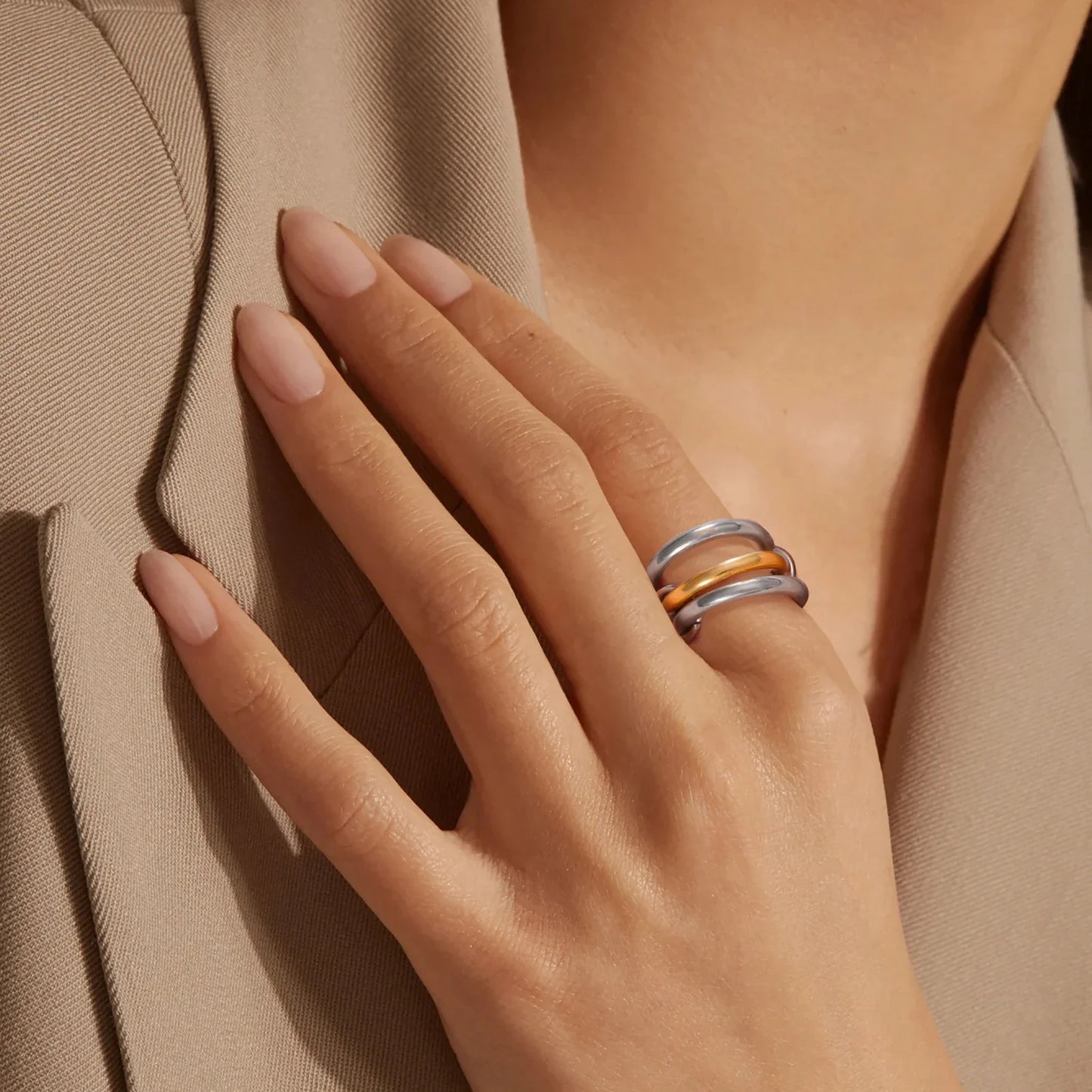 Teamer Frauen Mehrere Schichten Ringe Edelstahl Gold Farbe Klar Zirkon Finger Ring Minimalistischen Mode Schmuck Geschenk Großhandel