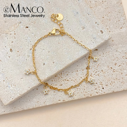 eManco Edelstahl-Armband mit zartem Strass-Blumen-Anhänger, edler Schmuck für Damen, Armbänder, 48-Stunden-Versand