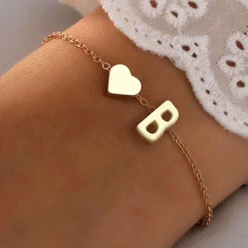 26 englische Anfangsbuchstaben-Armbänder für Liebhaber, Männer und Frauen, 2025, neue einfache DIY-Armbänder mit personalisiertem Namen, Legierung, Schmuck