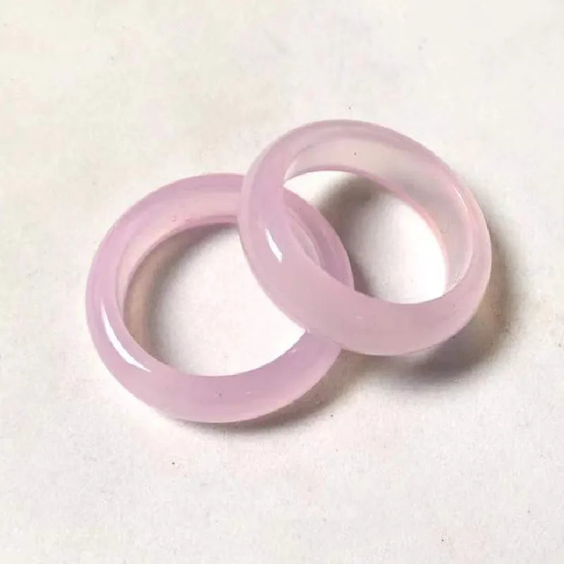 Natürlicher Chalcedon, handgeschnitzter Jade-Ring, Modeschmuck, Geschenk, Jade-Ringe, verschiedene Farben, Liebhaber, Edelsteine, Accessoires, Großhandel