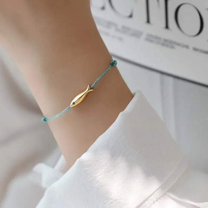 Modisches süßes blaues Schnur-Fisch-Armband für Frauen, böhmisches Metalltier, handgefertigt, rotes Seil, verstellbares Armband, Schmuck, Geschenke