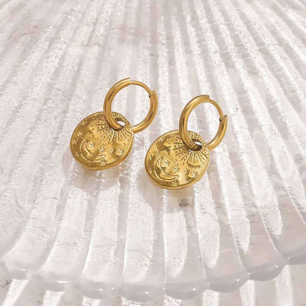 PVD Goldene Edelstahl-Creolen, Handwerkskunst, geheimnisvoller Schmuck, Accessoires, baumelnde Ohrringe für Frauen, Geschenk, täglich, Boho