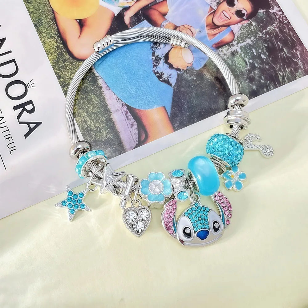 Kawaii Stitch Cartoon Strass Halskette und Armband Set Niedlicher Modeschmuck für Frauen und Mädchen Ideales Geschenk für Fans zum Geburtstag