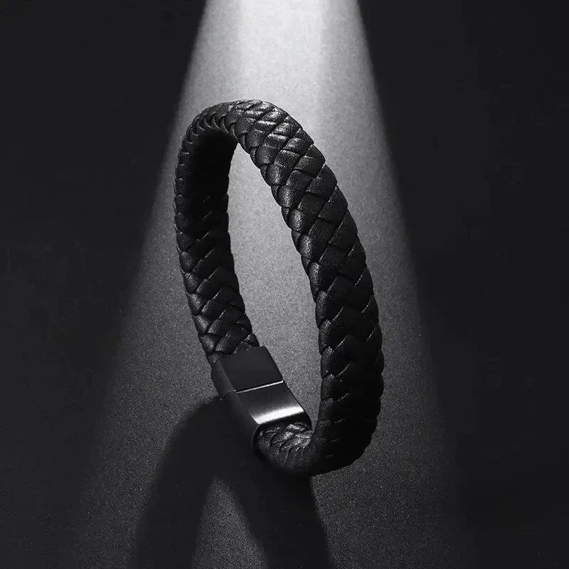 Klassisches einlagiges schwarzes handgewebtes Lederarmband mit Metall-Magnetverschluss, Herrenmode, Business-Schmuck, Geschenk