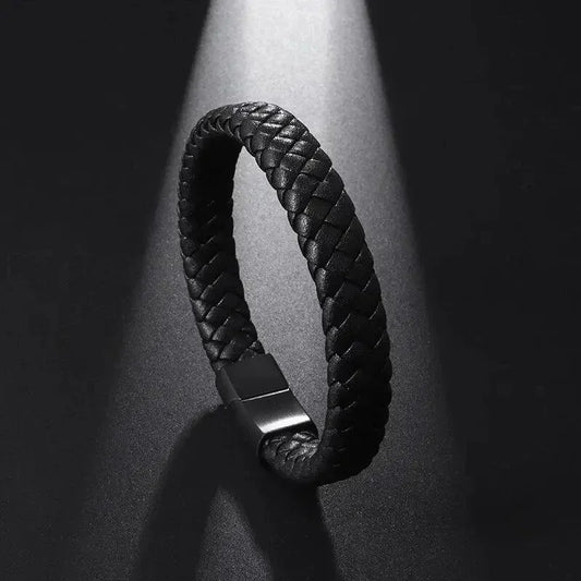 Klassisches einlagiges schwarzes handgewebtes Lederarmband mit Metall-Magnetverschluss, Herrenmode, Business-Schmuck, Geschenk