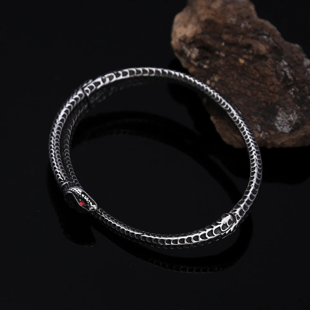 Gothic Vintage Wikinger Schlange Armband mit rotem Stein für Männer Frauen Edelstahl Punk Rock Tier Armreifen Modeschmuck Geschenke
