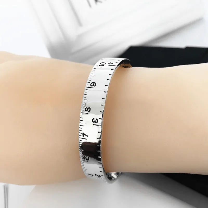 Neue Mode Persönlichkeit Lineal Armbänder 925 Sterling Silber Schmuck Kreative Fußabdruck Römische Ziffer Öffnung Armreifen TYB120