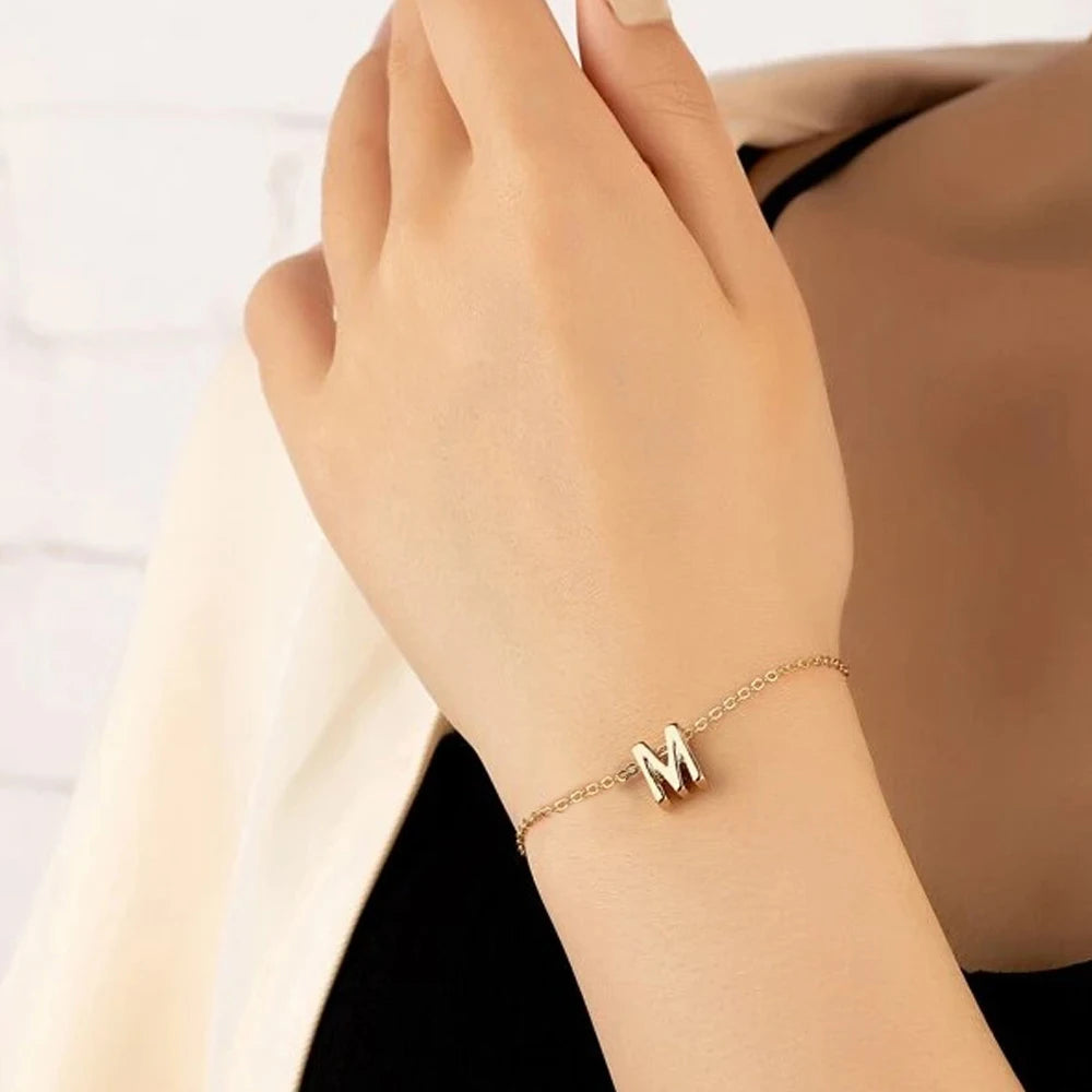eManco Muttertag DIY Hauptstadt-Anfangsarmbänder Edelstahlschmuck Einfaches vergoldetes Armband 48-Stunden-Versand