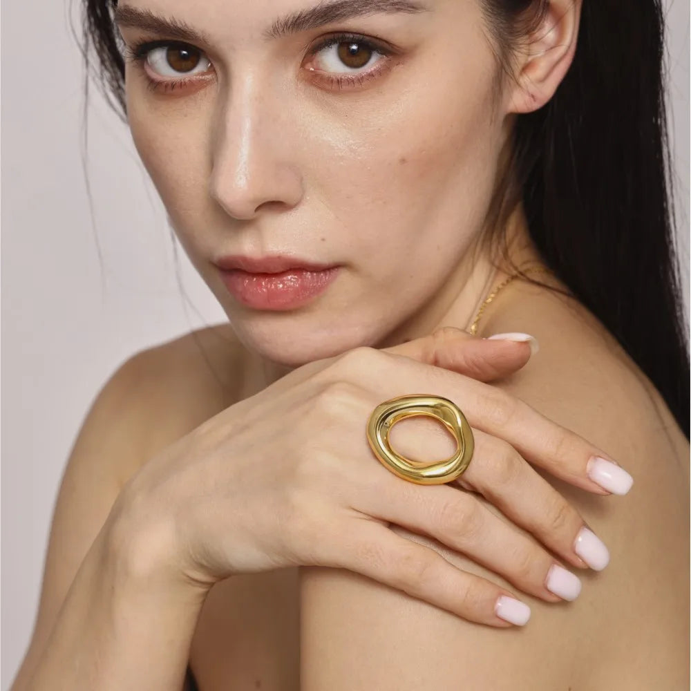 Minimalistische klobige Ringe aus Edelstahl für Frauen, 18 Karat vergoldet, Hyperbole-Damenring, weiblicher Ring, ästhetischer Damenschmuck