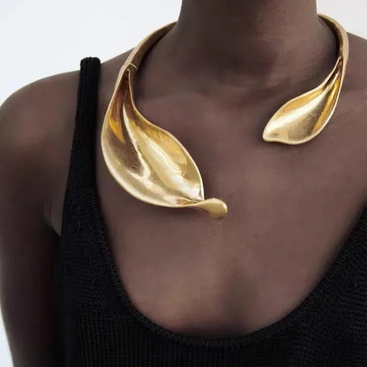 Za Sommer Neue Ankunft Europäische Nicheuniquegold Blatt Blume Halskette Übertrieben Trendy High-end-Gefühl Offene Halskette