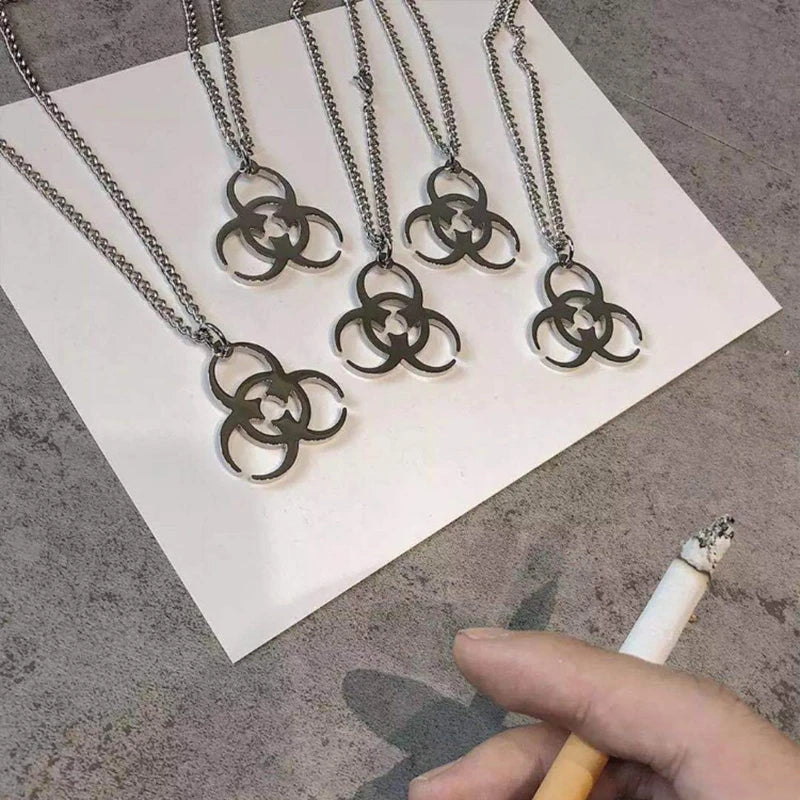Punk Biochemische Krise Edelstahl Halskette Anhänger Hip Hop Silber Farbe Paar Halskette für Frauen Männer Mädchen Paar Schmuck