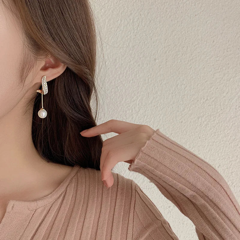 Neue Klassische Elegante Imitation Perle Baumeln Ohrringe Für Frauen Kristall Lange Quaste Exquisite Tropfen Ohrring Hochzeit Schmuck