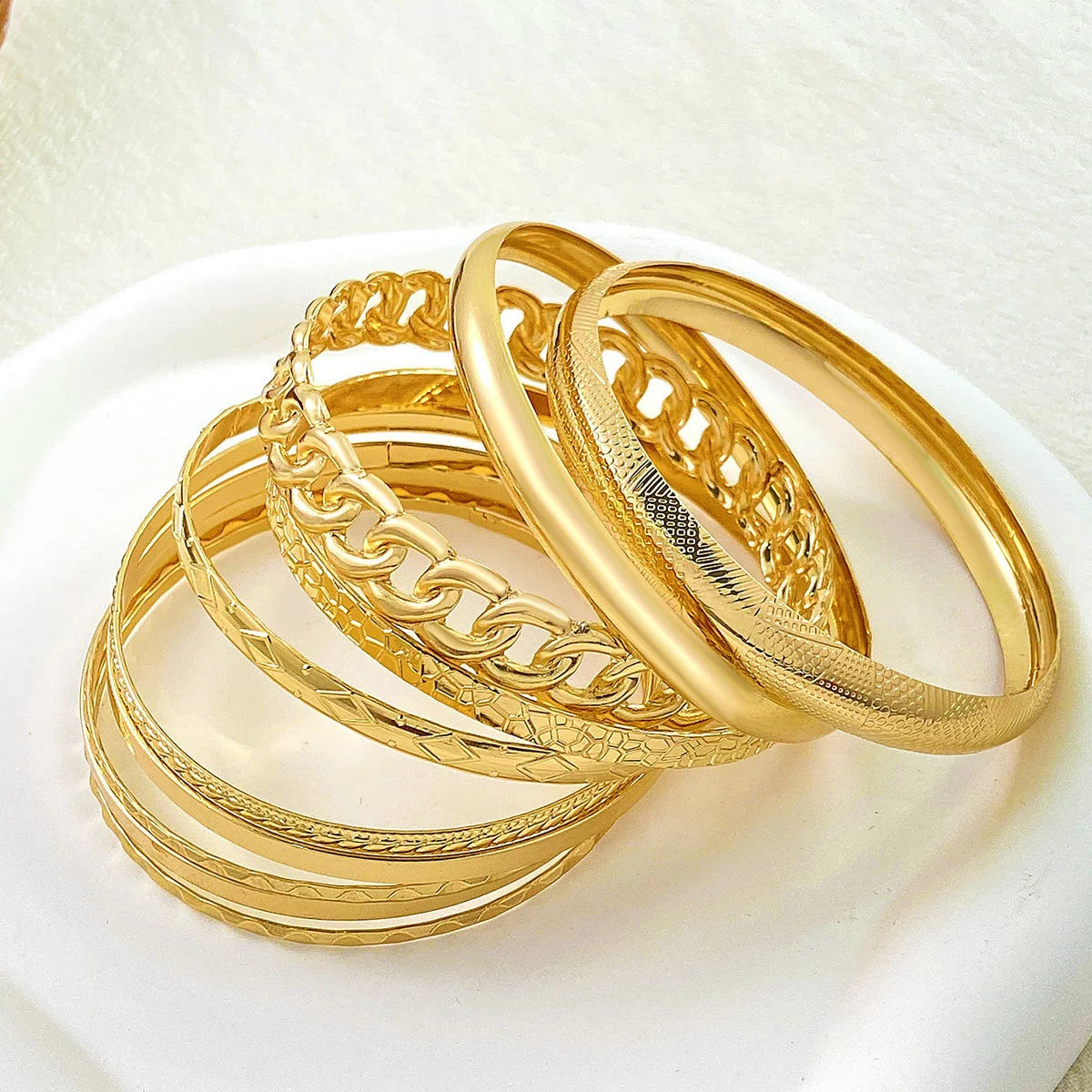 10 teile/satz Metall Armreifen Set Für Frauen Schwere Punk Neue Stile Hiphop Strukturierte Mode Stapelbare Armbänder Partei Schmuck