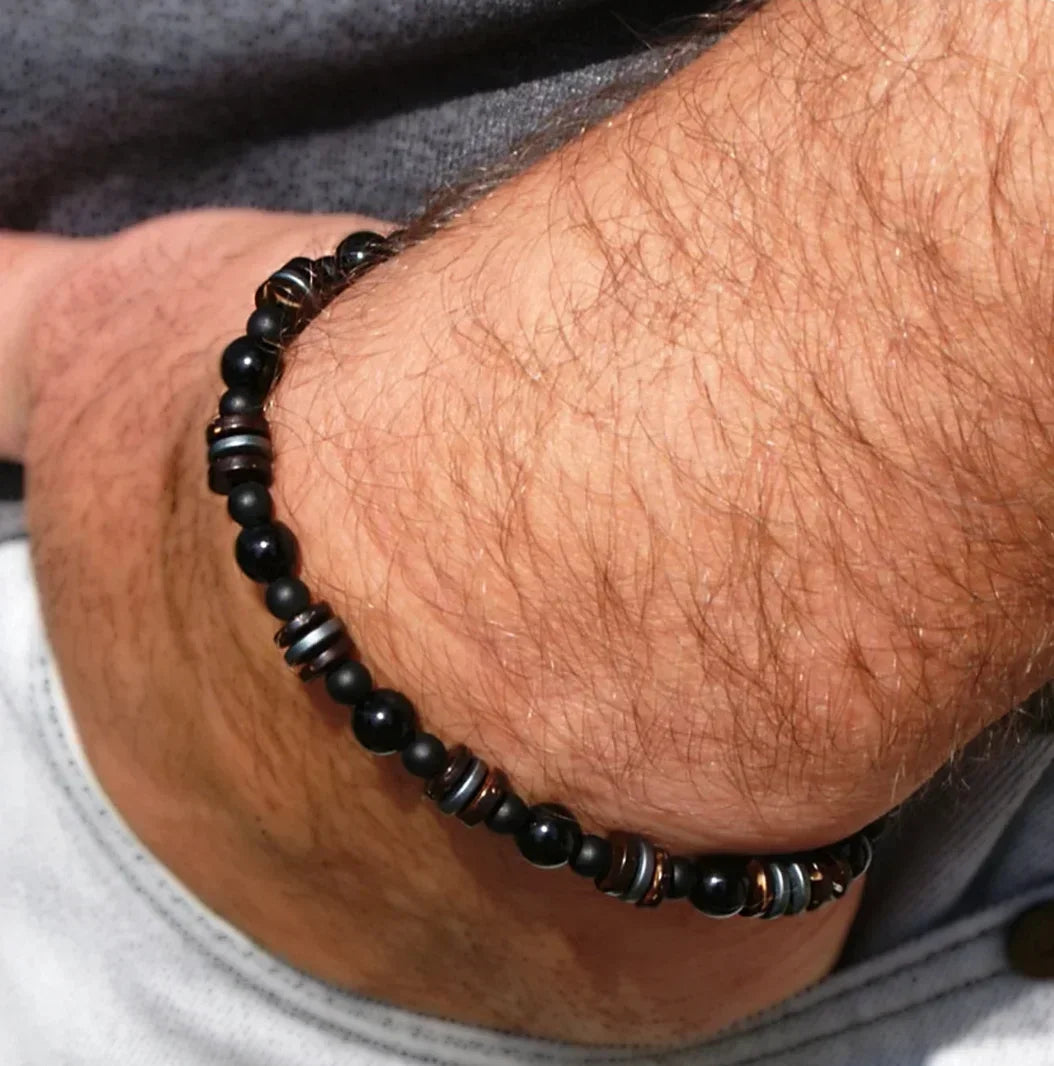 Schwarzes Onyx-Yoga-Armband mit runden Perlen und Pfeilsteinperlen für Herren