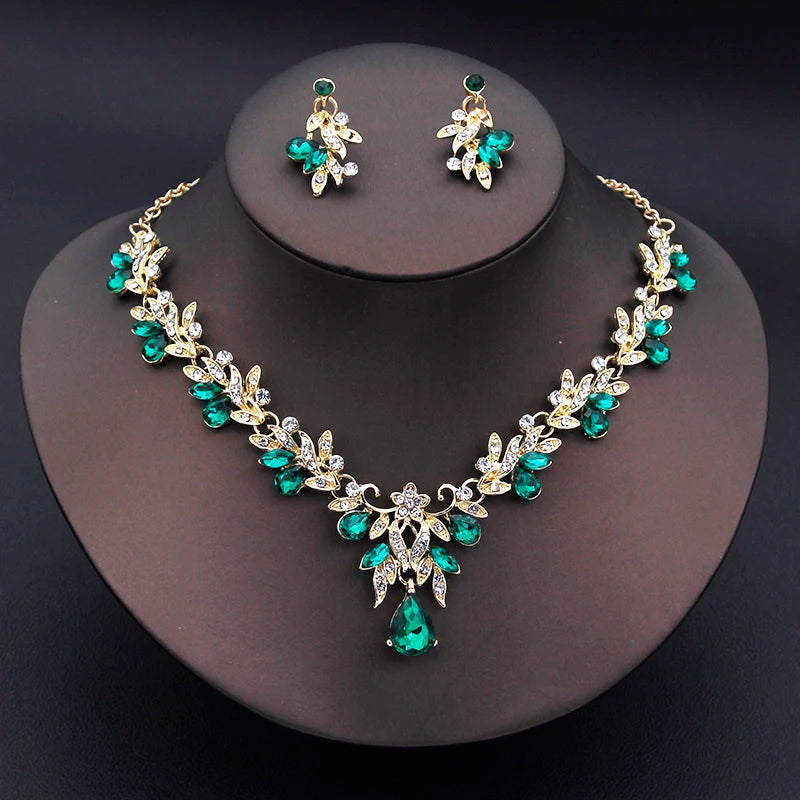 Elegante Mode-Halsketten-Sets für Frauen, baumelnde Ohrringe, Prinzessinnen-Kragen, zweiteiliges Set, Brautschmuck, Braut- und Hochzeitsaccessoires
