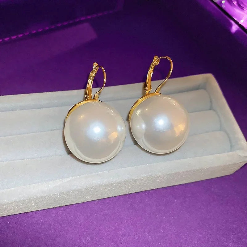 Klassisches französisches einfaches rundes Ohrringe-Schmuckset, trendiges Persönlichkeits-Creolen-Paar mit allem, eleganter, vielseitiger Stil