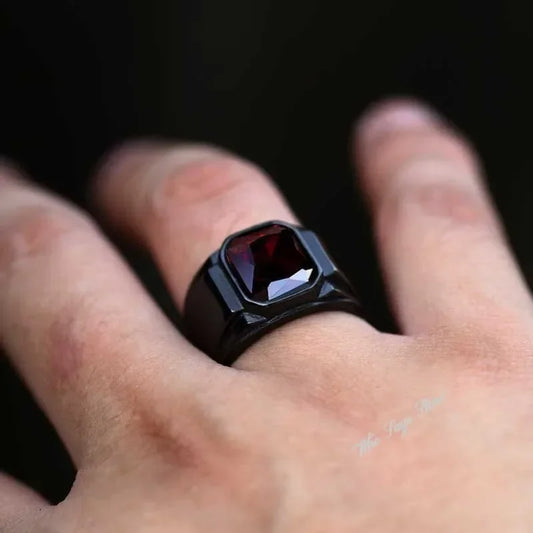 Vintage Schwarz Rot Neue Mode Hand Ornament Punk Hip Hop Persönlichkeit Herren Ring Geschenk für Männer und Frauen Mohamed Sari Sos Эма Sezю