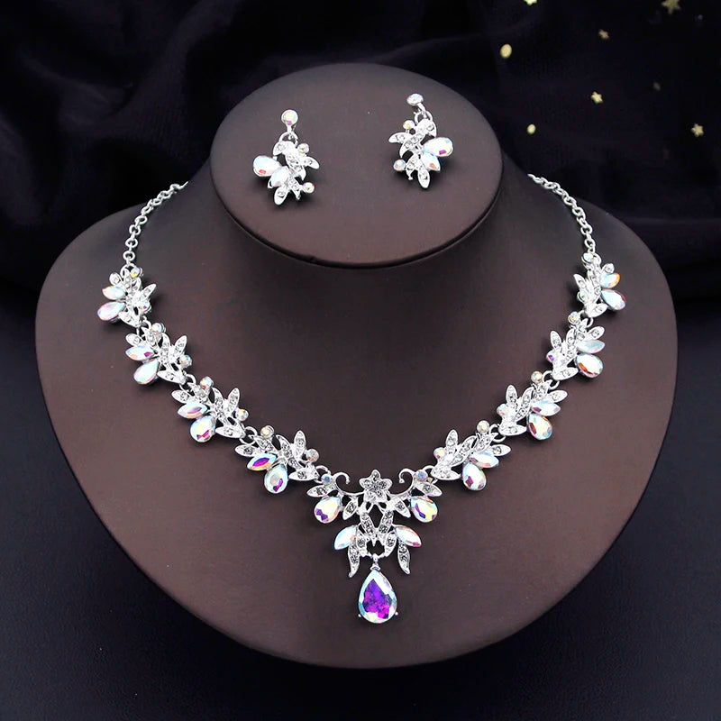Elegante Mode-Halsketten-Sets für Frauen, baumelnde Ohrringe, Prinzessinnen-Kragen, zweiteiliges Set, Brautschmuck, Braut- und Hochzeitsaccessoires