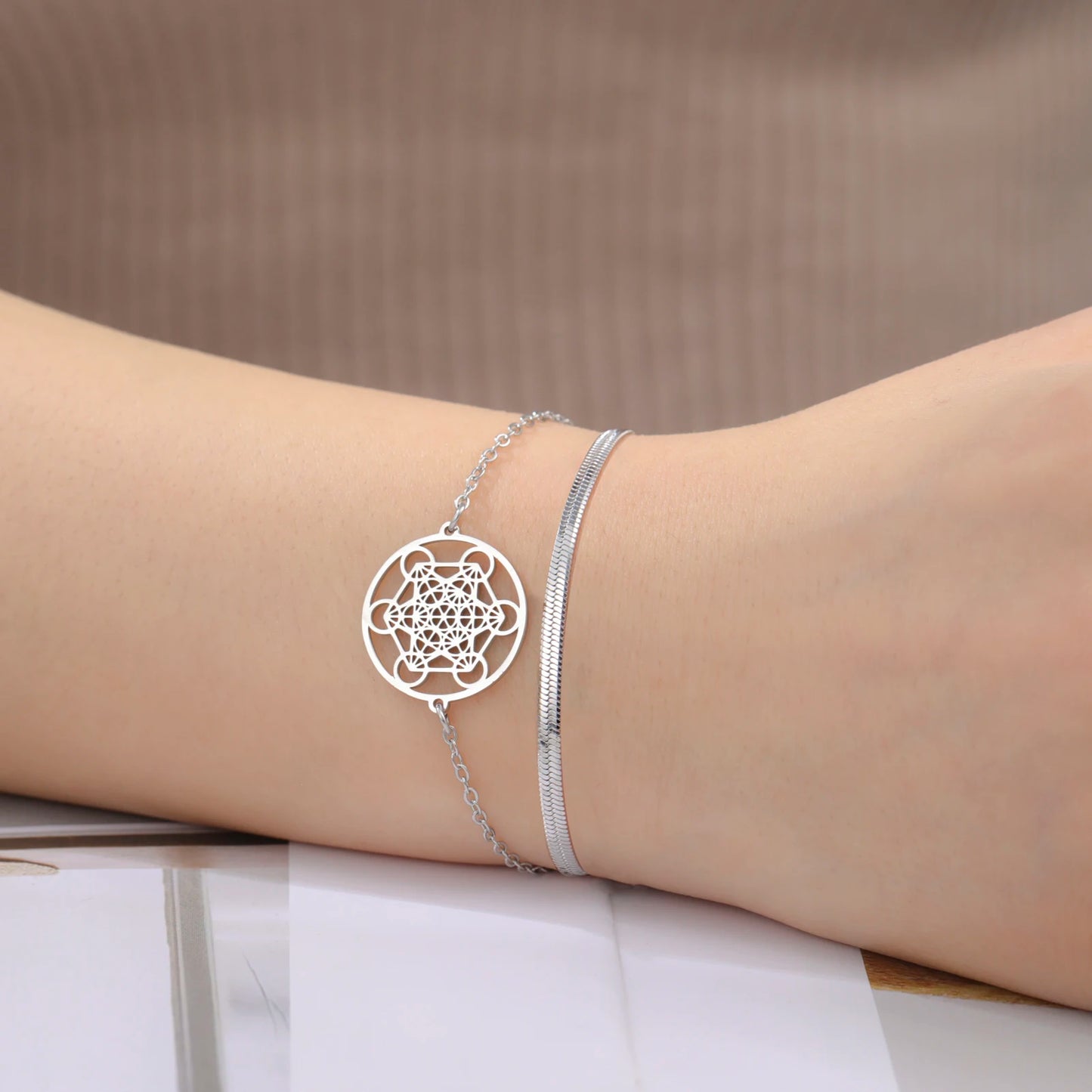 Skyrim Erzengel Siegel Metatron Anhänger Armband Edelstahl Männlich Weiblich Buddhistischer Hindu Talisman Heilige Geometrie Schmuck Geschenk
