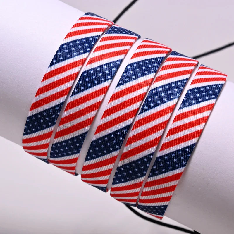 Handgefertigtes geflochtenes Stoffarmband mit USA-Nationalflagge, Webarmband zum Amerika-Unabhängigkeitstag, verstellbare Größe, Urlaubssouvenir