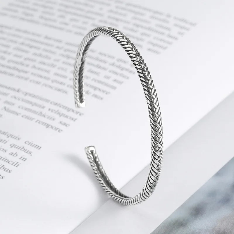 Silberfarbenes Feder-Manschettenarmband für Männer und Frauen, Vintage-verstellbares Armband, Armreif, Modeschmuck