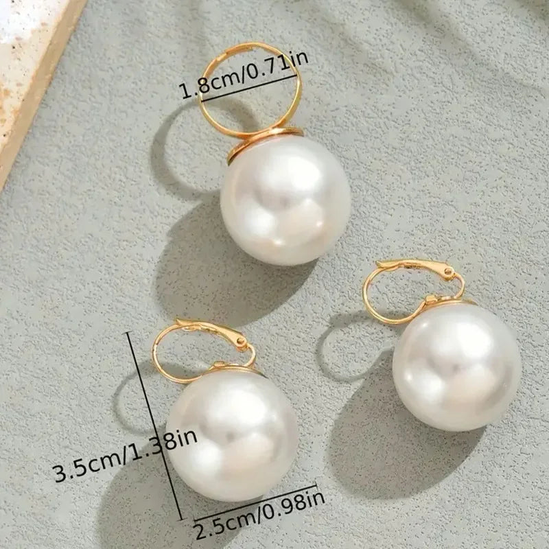 Klassisches französisches einfaches rundes Ohrringe-Schmuckset, trendiges Persönlichkeits-Creolen-Paar mit allem, eleganter, vielseitiger Stil