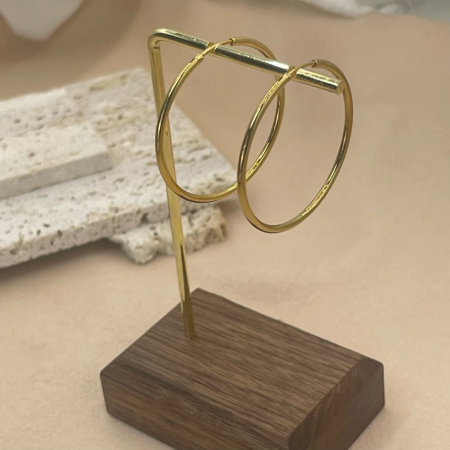 Edelstahl 12–70 mm minimalistische große Kreis-Creolen für Frauen, trendige goldfarbene Metall-glatte runde Ohrringe, Schmuck