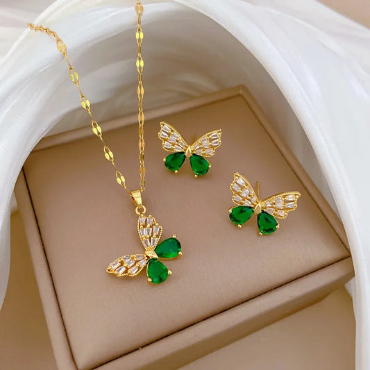 Klassische wunderschöne grüne hohle Edelstahl Schmetterling Halskette Ohrringe Set Dekoration Mode Mädchen Geburtstag Abendessen Geschenk