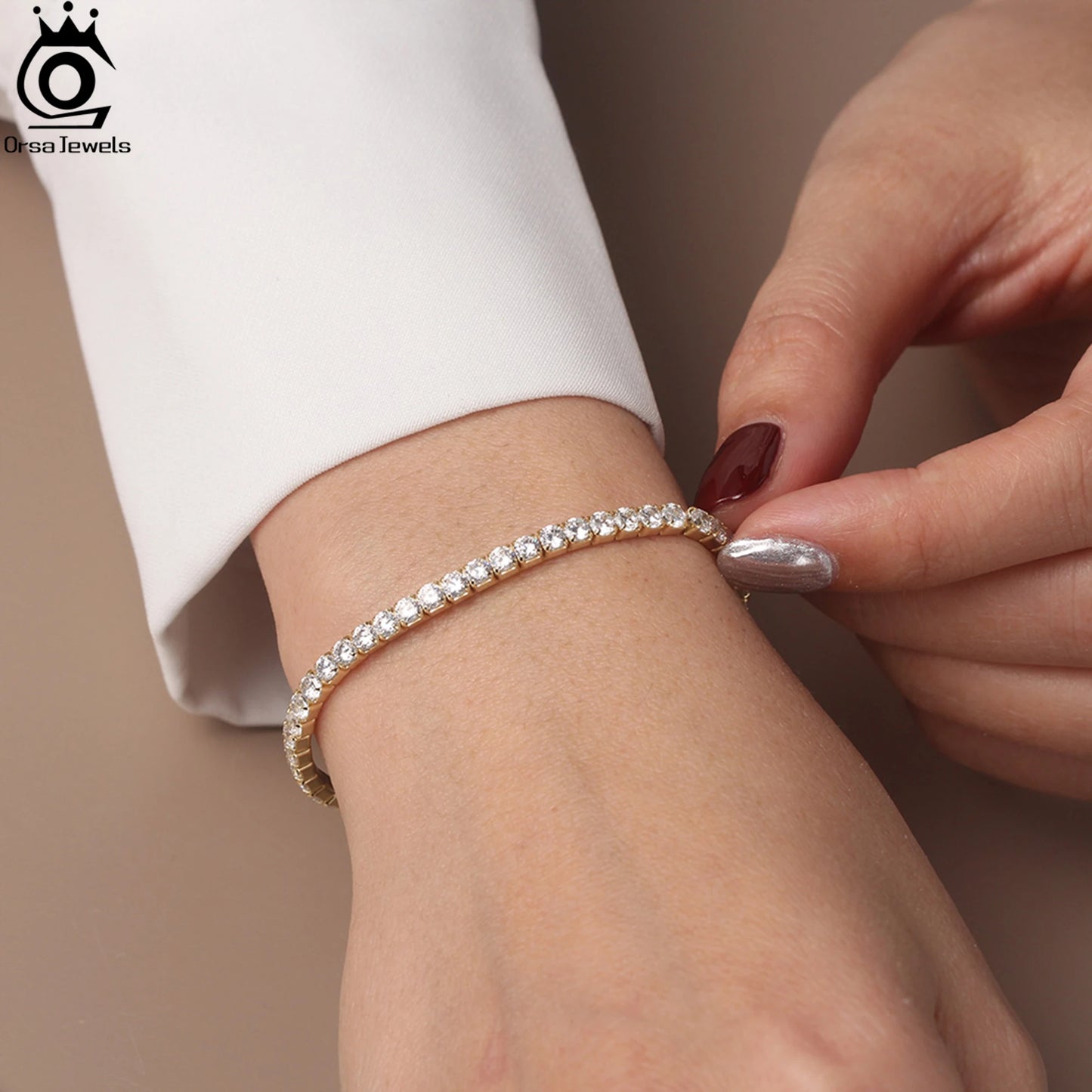 ORSA JEWELS 3 mm funkelndes 5A-Tenniskettenarmband mit kubischem Zirkonia, 925er Sterlingsilber, 14 Karat vergoldetes elastisches Seil, vorhanden SB217