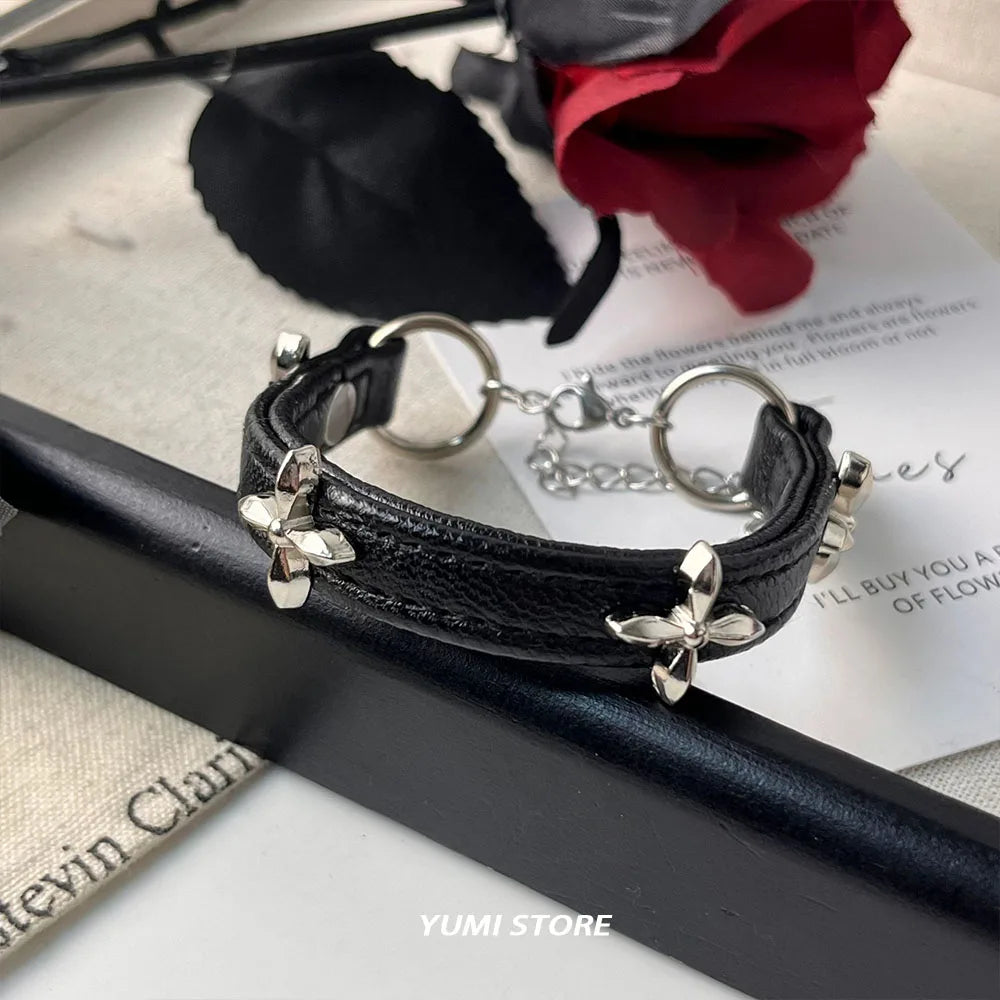 Neue Vintage Kreuz Armband Für Frauen Mode Punk PU Leder Einstellbare Armband Hot Girl Kpop Schmuck Coole Y2K Zubehör