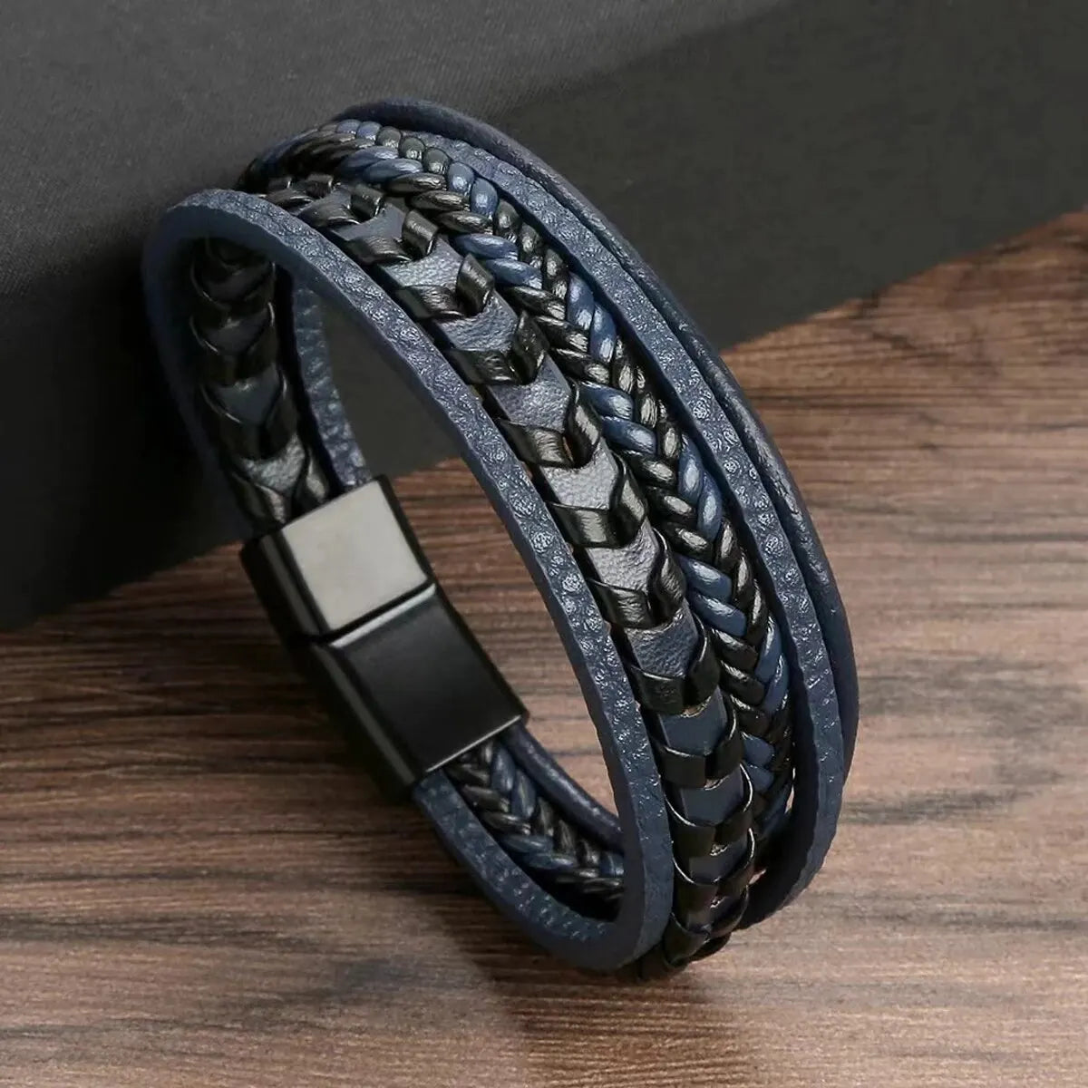 1pc Mode Zubehör MÄNNER Mehrschichtige Vintage Leder Seil Geflochtene Armband Legierung Magnetische Schnalle Armband