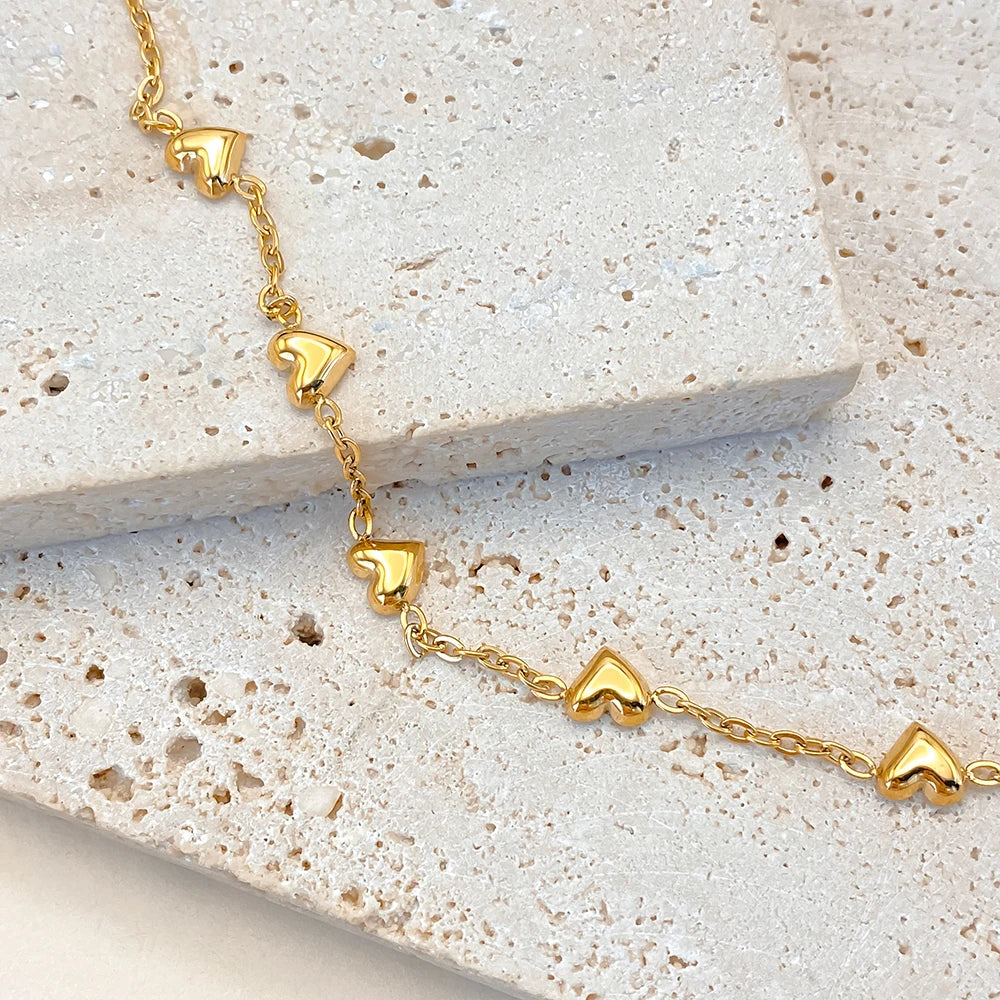eManco Edelstahl Gold Farbe Herz Liebe Armband Für Frauen Mädchen Mode Armreifen Wasserdicht Schmuck Urlaub Geschenk Großhandel
