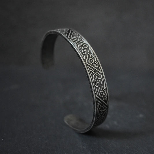 Punk Retro Nordic Viking Rune Armband für Männer Frauen Edelstahl Armband Mode Amulett Schmuck Geschenk Großhandel
