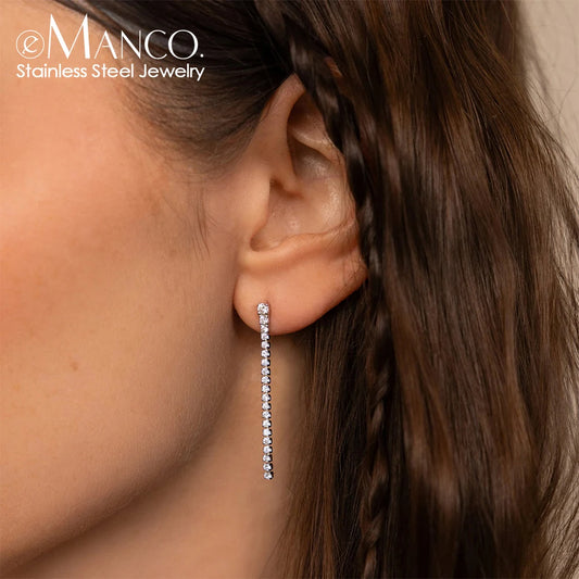 eManco Edelstahl vergoldet glänzende Zirkonia Ohrringe hochwertige neue Damen einreihige Quaste Anhänger Mode-Accessoire