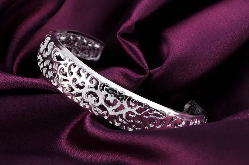 Feine Hohlmuster-Armreifen aus 925er-Sterlingsilber, Manschettenarmbänder für Frauen, verstellbar, modischer Luxusschmuck, Hochzeitsgeschenke