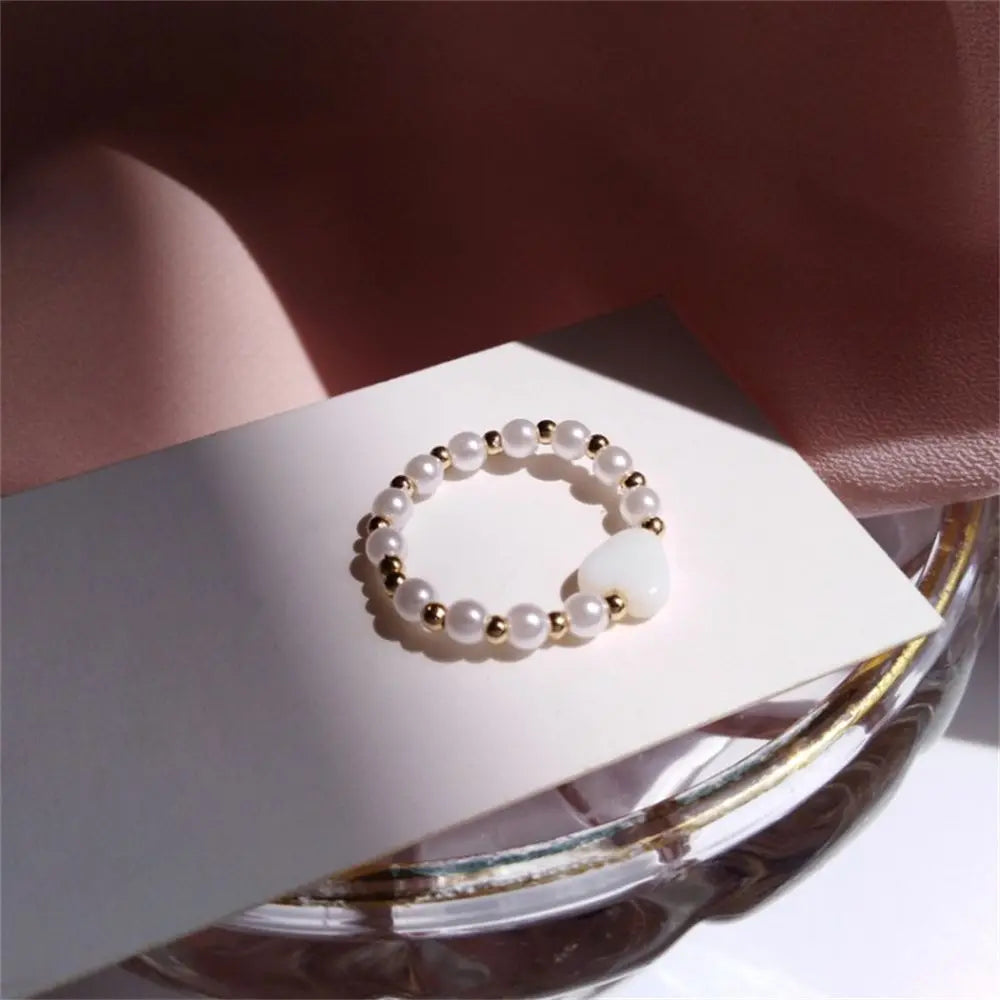 Elegante Herzring Nachahmung Perle Fee Ring Vintage elastische Ringe einfache Retro Zeigefinger Ring weiß süße Ring Schmuck Geschenk