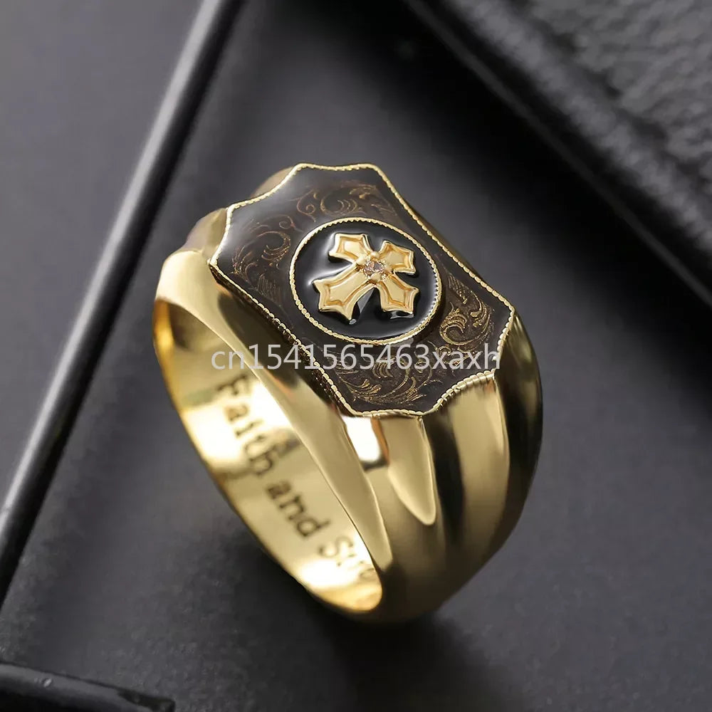 Kreativer goldfarbener künstlicher schwarzer Onyx Kreuz Glaube und Stärke Ring für Männer Party Charm Geschenk Großhandel