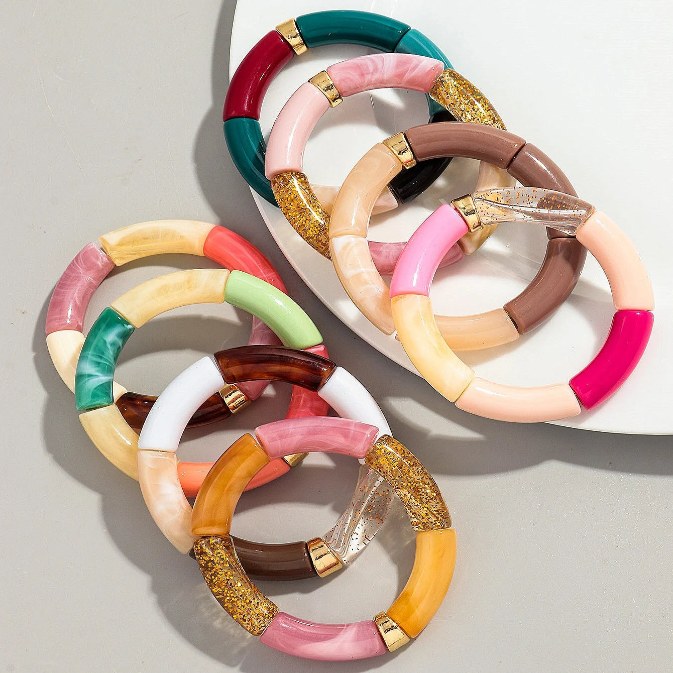 Bohomia Acryl-Design-Stil, klobiges Bambus-Stapelarmband für Damen, Boho, elastisch, bunt, Röhrenperlen, Armbänder 2024, Schmuck