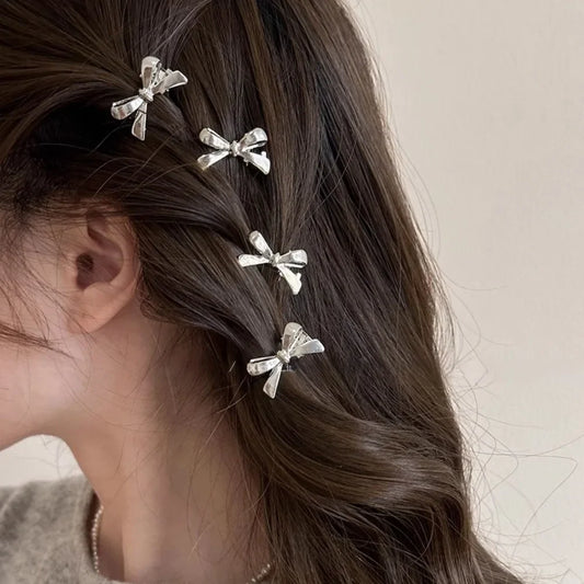 4 Stück/Set neue Mini-Haarnadeln mit goldener Schleife für Damen, süße und coole Mädchen-Pony-Haarnadeln und Haar-Accessoires