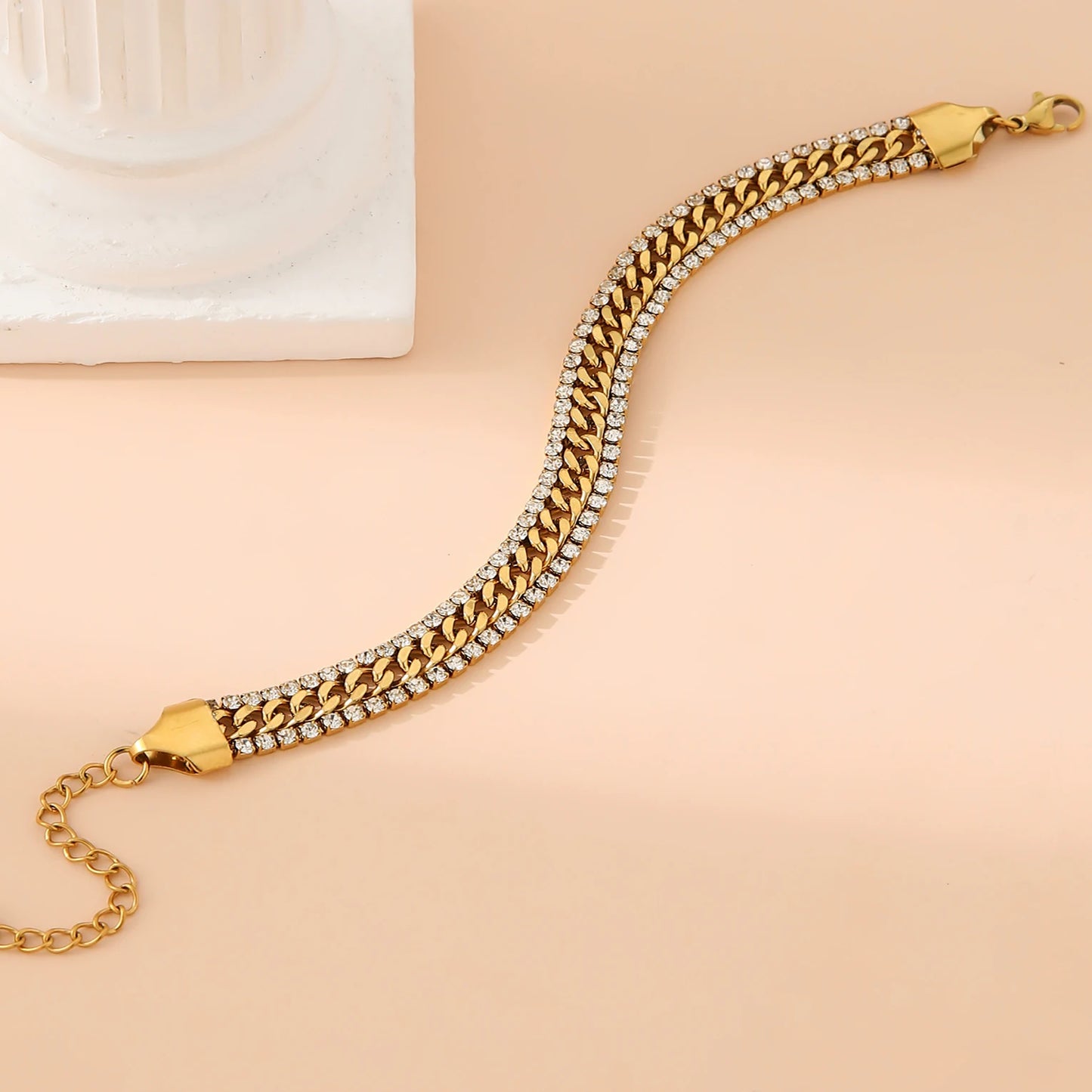 Verstellbares Armband aus 18 Karat vergoldetem Edelstahl mit Zirkonia, stapelbarer, hypoallergener Schmuck, Geschenk für Frauen/Mädchen