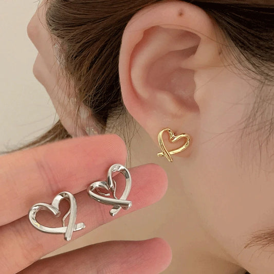 Mode Unregelmäßige Hohle Herz Clip Ohrringe Für Frauen Mädchen Nicht-Piercing Silikon Ohr Clips Minimalistischen Stud Ohrring Schmuck