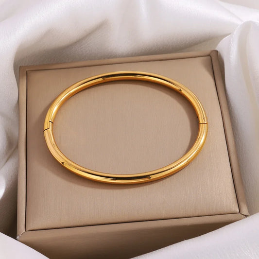 ZAKOL Wasserdichtes Edelstahl-Manschettenarmband, Armreifen für Damen, glattes Metall, zu öffnende Armbänder, Schmuck, Geschenk